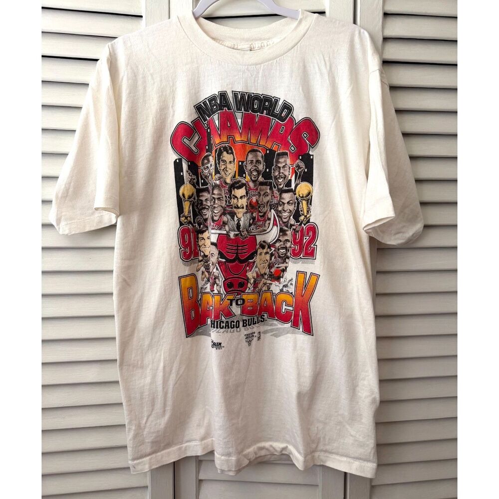VTG 1992 Chicago Bulls Back to Back Champions Shirt L Caricature Single Stitch